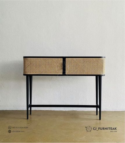 Meja Konsul Jati Rotan
